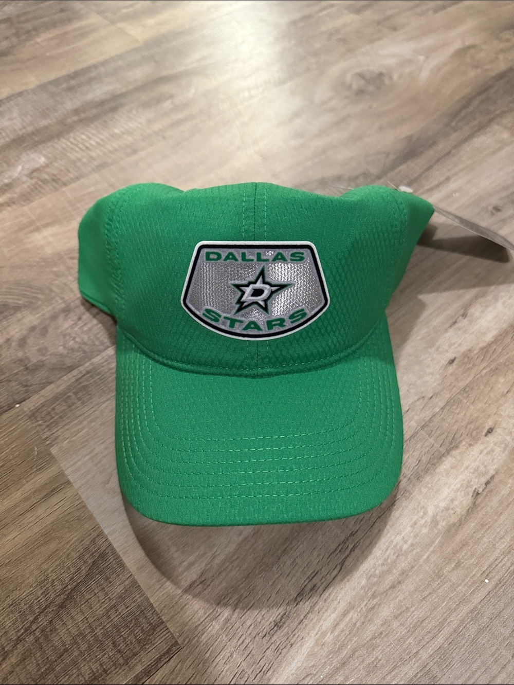 Dallas Stars Green Baseball Cap with Team Patch